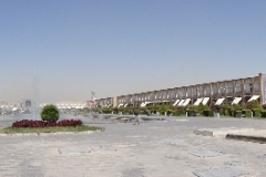 13_iran_isfahan_-naghsh-i-jahan-square-panorama